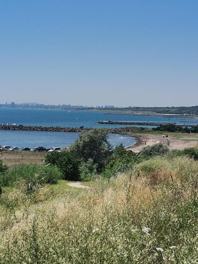 דירה луксозен анастасия-сарафово на 150м от морето